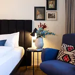 Goldenstern Townhouse מלון בולצאנו