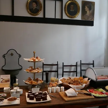 Goldenstern Townhouse Hotel Bozen