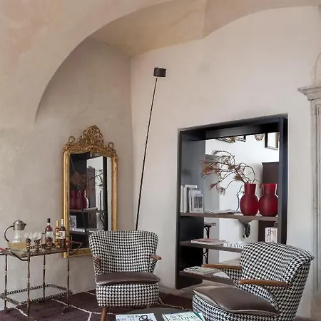 Goldenstern Townhouse 4* Bolzano