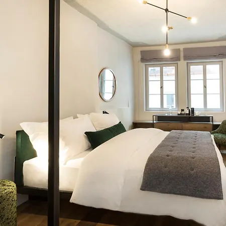Goldenstern Townhouse Hotel