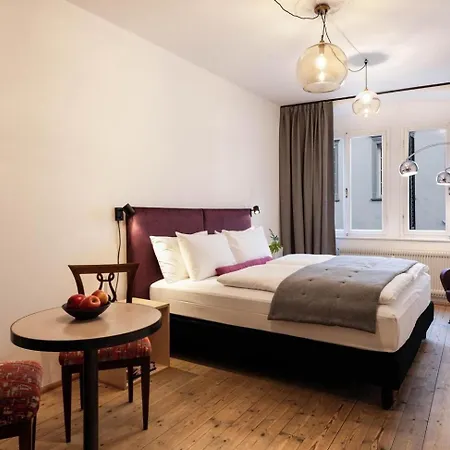 Goldenstern Townhouse Hotel Bolzano