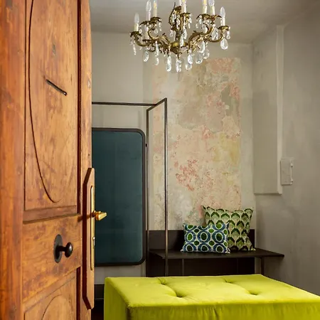 Hotel Goldenstern Townhouse Bolzano