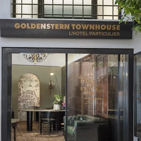 Goldenstern Townhouse 4*