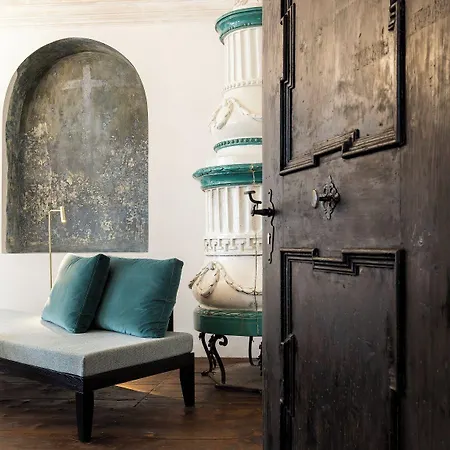 Goldenstern Townhouse