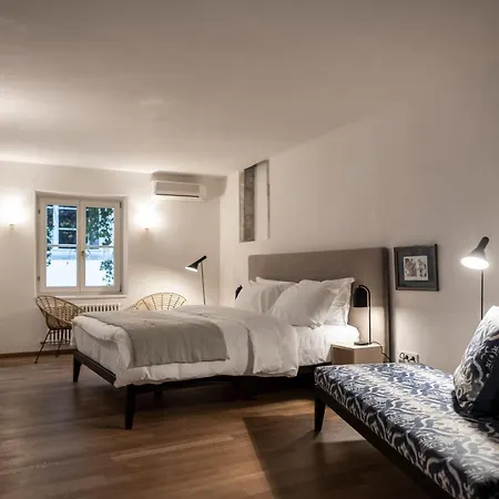 Goldenstern Townhouse Hotel