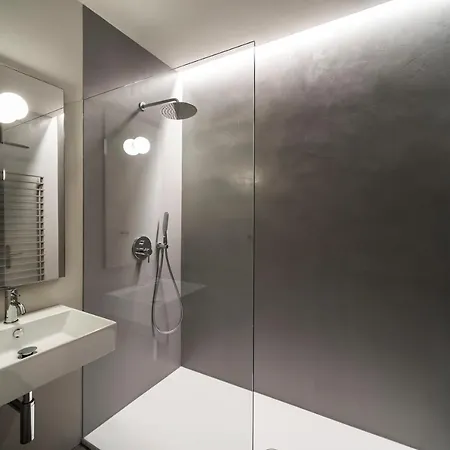 Goldenstern Townhouse Hotel 4*
