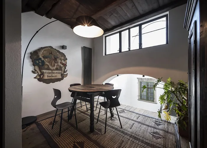 Hotel Goldenstern Townhouse Bolzano