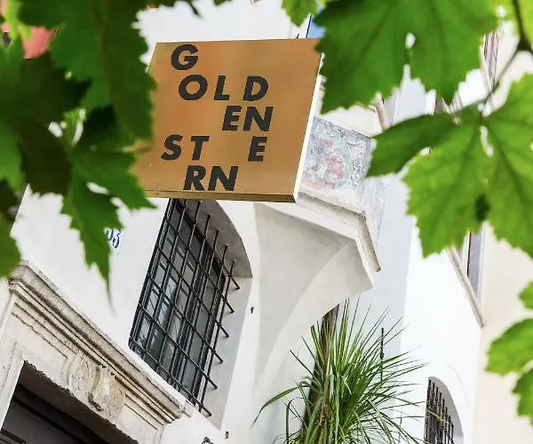 Goldenstern Townhouse Hotel