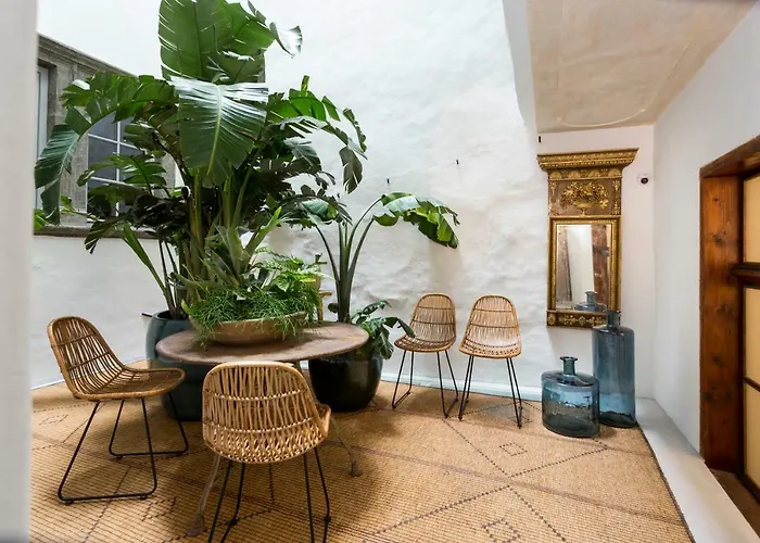 Hotel Goldenstern Townhouse 4*